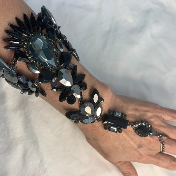 Crystal Hand-Chain Cuff or Anklet – Black & Smoky - Picture 2 of 2